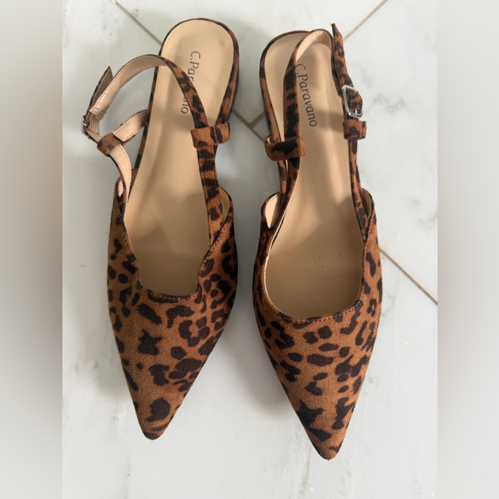 C. Paravano Euro 39 US 8.5 Designer Pointed Toe Cheetah Print Micro Heel Flats - Picture 3 of 9